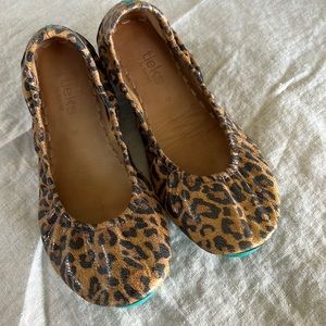 Leopard Tieks, sz. 8